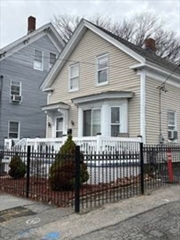 57 Bodwell St, Lawrence, MA 01841