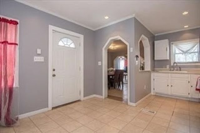 57 Bodwell St, Lawrence, MA 01841