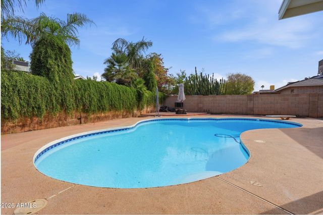 3934 W AIRE LIBRE Avenue, Phoenix, AZ 85053