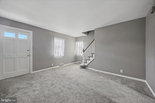 13 PARK DR, Bellmawr, NJ 08031