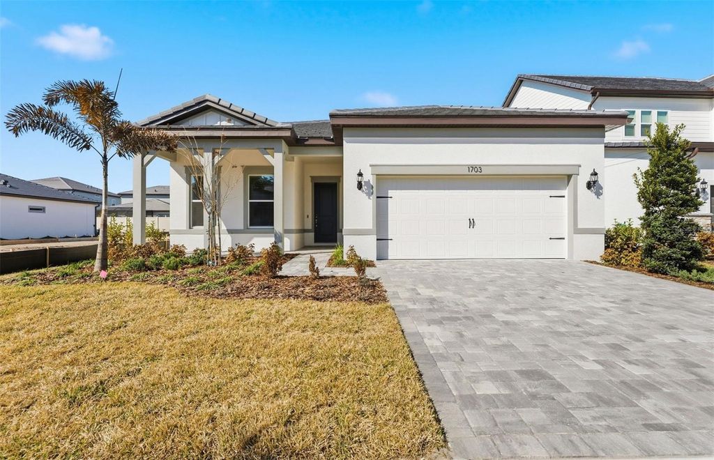 1703 VALIER POINT, Zephyrhills, FL 33541