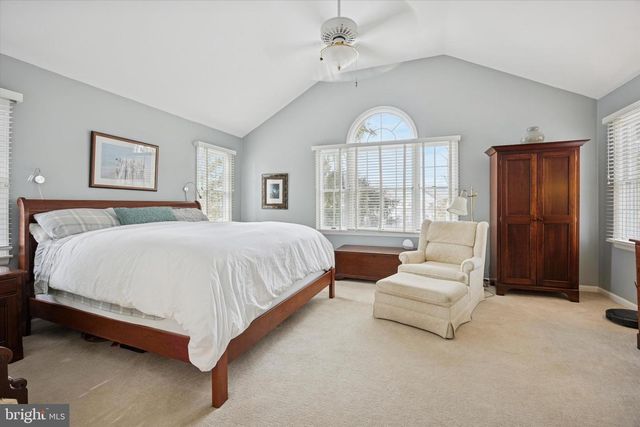 125 ORCHARD AVE, Hightstown, NJ 08520