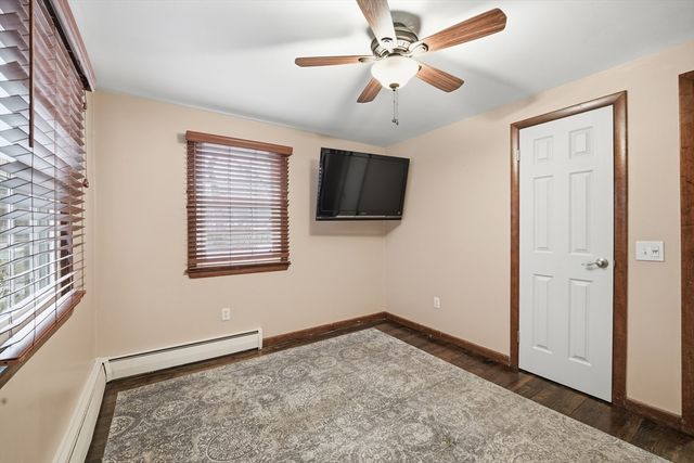 24 Sunset Ave, South Hadley, MA 01075