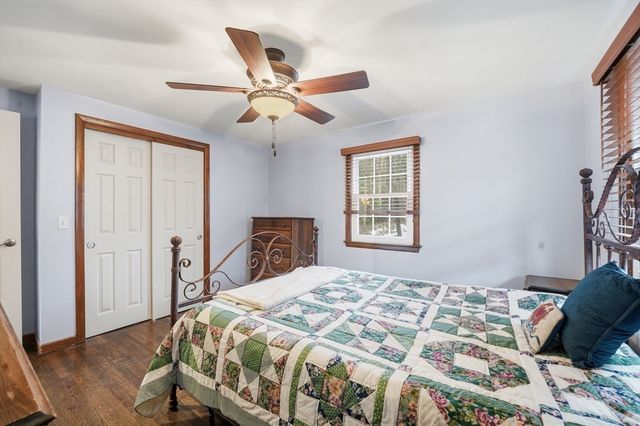 24 Sunset Ave, South Hadley, MA 01075