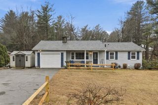 24 Sunset Ave, South Hadley, MA 01075