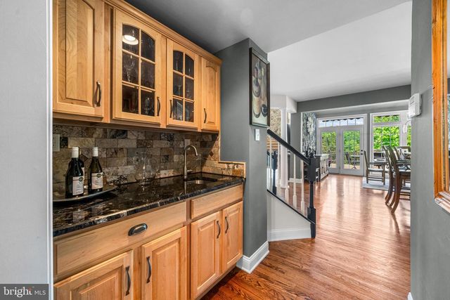 6723 POINT PLEASANT PIKE, New Hope, PA 18938
