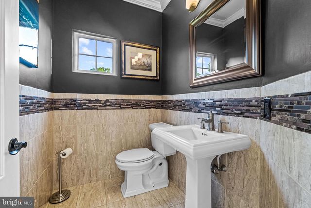 6723 POINT PLEASANT PIKE, New Hope, PA 18938