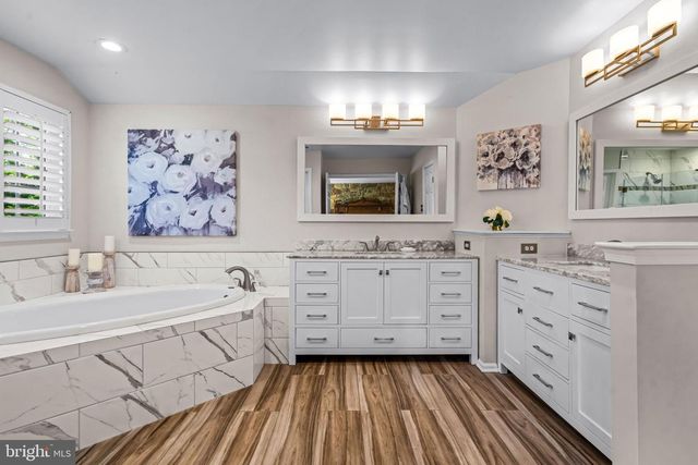 6723 POINT PLEASANT PIKE, New Hope, PA 18938