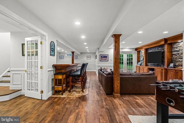 6723 POINT PLEASANT PIKE, New Hope, PA 18938