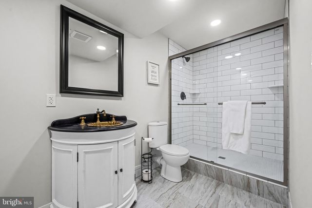 6723 POINT PLEASANT PIKE, New Hope, PA 18938