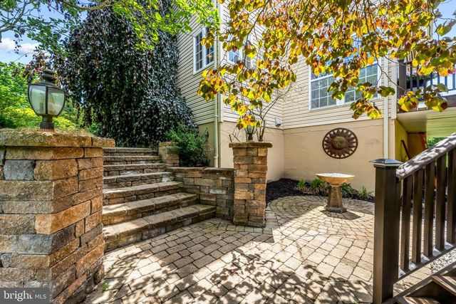 6723 POINT PLEASANT PIKE, New Hope, PA 18938