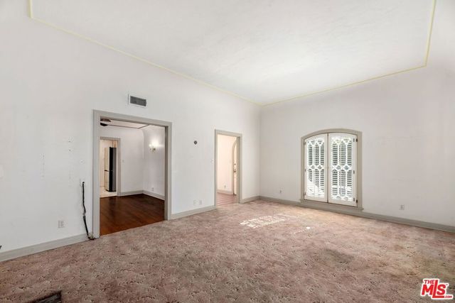 3680 Colonial Avenue, Los Angeles, CA 90066