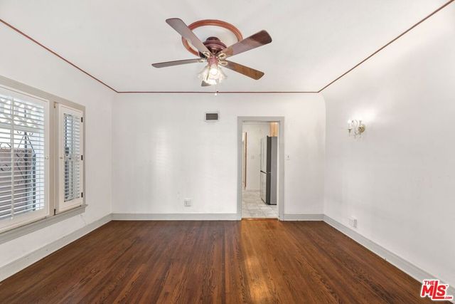 3680 Colonial Avenue, Los Angeles, CA 90066