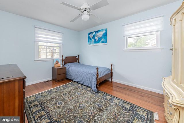 42 REGENT RD, Cherry Hill, NJ 08003