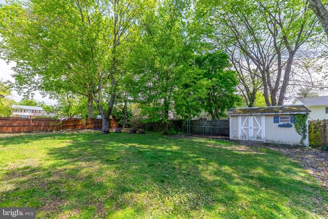 42 REGENT RD, Cherry Hill, NJ 08003