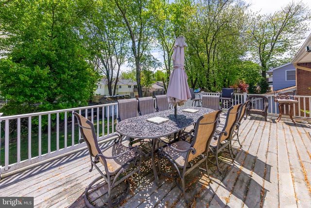 42 REGENT RD, Cherry Hill, NJ 08003