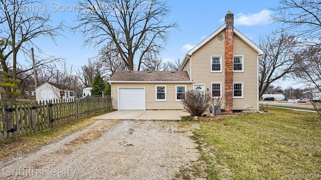 3576 Central Street, Dexter, MI 48130