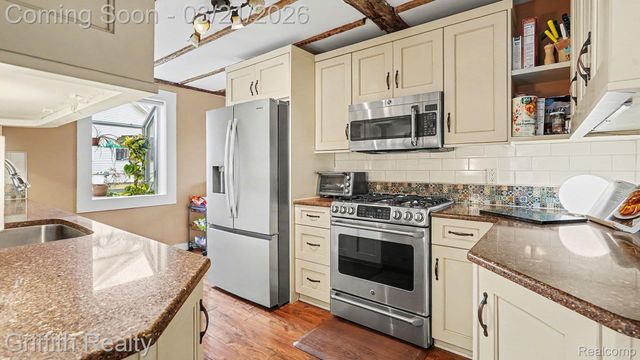 3576 Central Street, Dexter, MI 48130