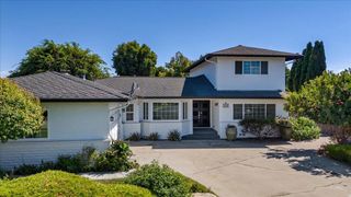 318 La Jolla Circle, Salinas, CA 93901