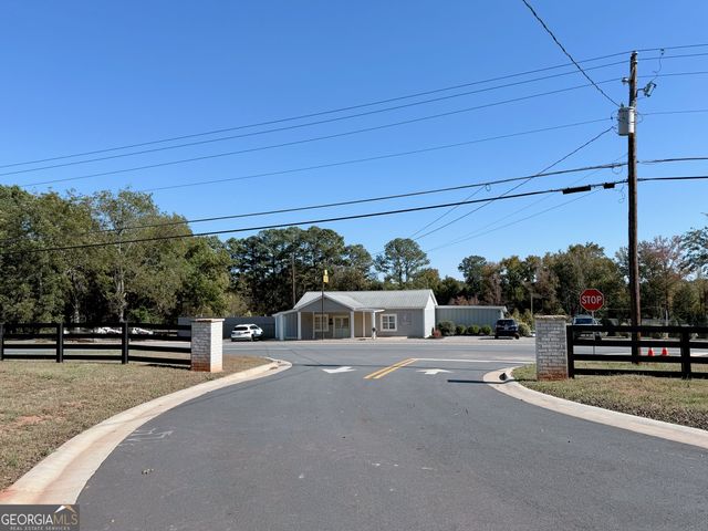 1535 Dahlonega Highway, Cumming, GA 30040