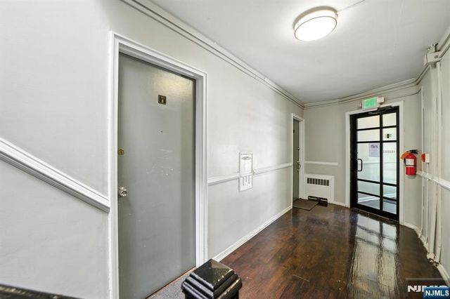 819 Bloomfield Avenue 1, Montclair, NJ 07042