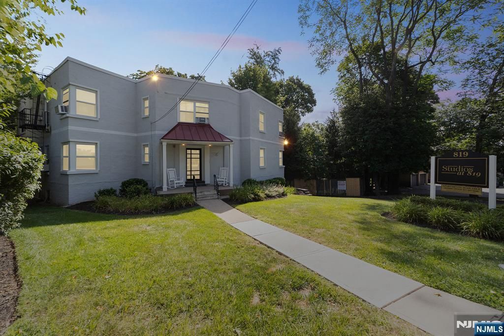 819 Bloomfield Avenue 1, Montclair, NJ 07042