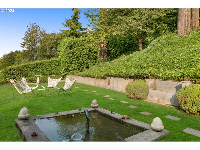 2934 Sw MONTGOMERY Dr, Portland, OR 97201