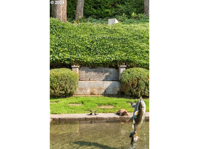 2934 Sw MONTGOMERY Dr, Portland, OR 97201