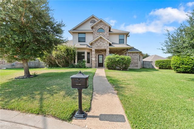 3912 Devrne Drive, College Station, TX 77845