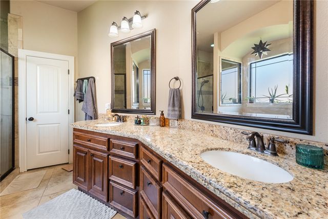 3912 Devrne Drive, College Station, TX 77845