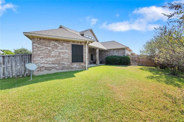 3912 Devrne Drive, College Station, TX 77845