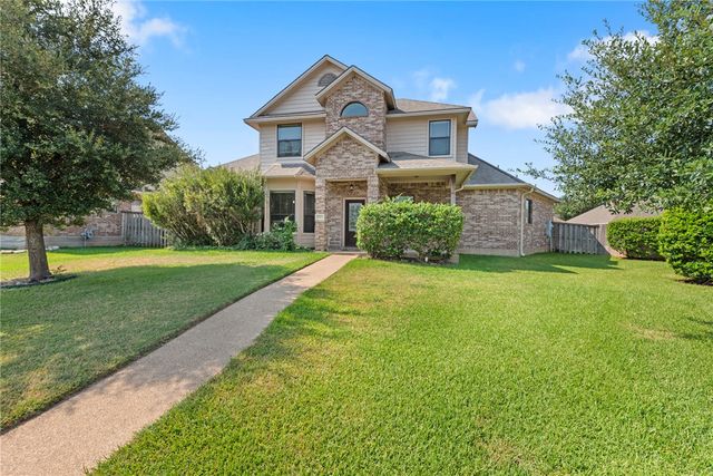 3912 Devrne Drive, College Station, TX 77845