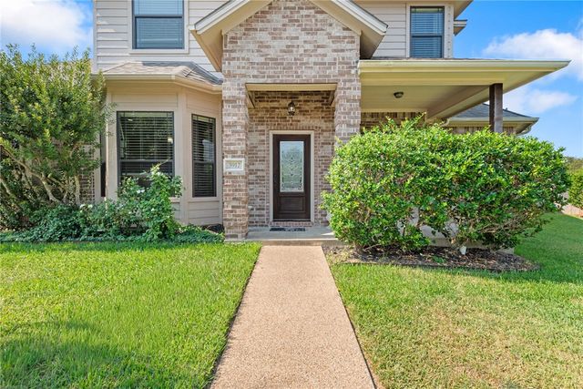 3912 Devrne Drive, College Station, TX 77845