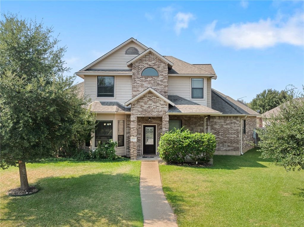 3912 Devrne Drive, College Station, TX 77845