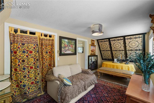 6840 Eagle Mountain Road, Manitou Springs, CO 80829