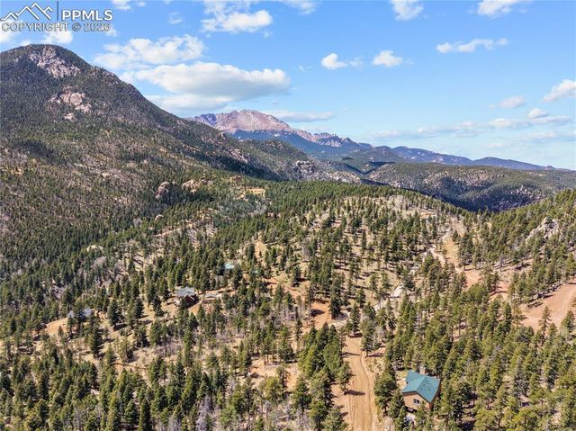 6840 Eagle Mountain Road, Manitou Springs, CO 80829