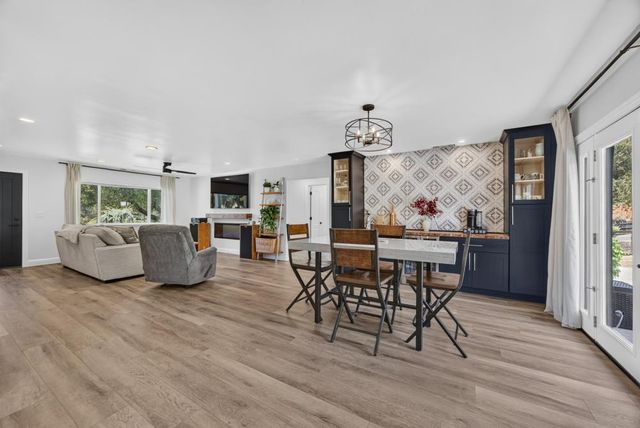 7351 Horseshoe Bar Rd, Loomis, CA 95650