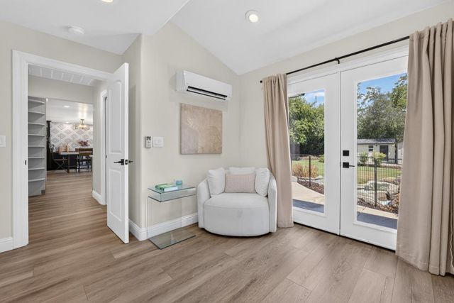 7351 Horseshoe Bar Rd, Loomis, CA 95650