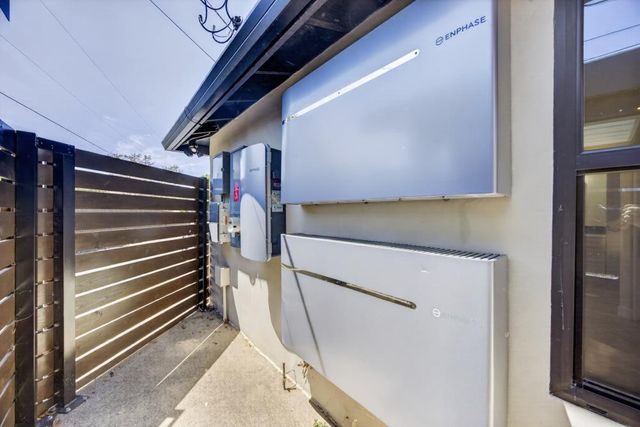 7351 Horseshoe Bar Rd, Loomis, CA 95650