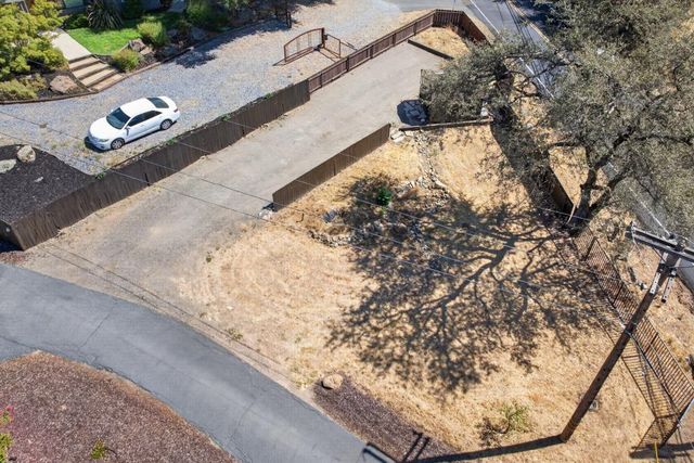 7351 Horseshoe Bar Rd, Loomis, CA 95650