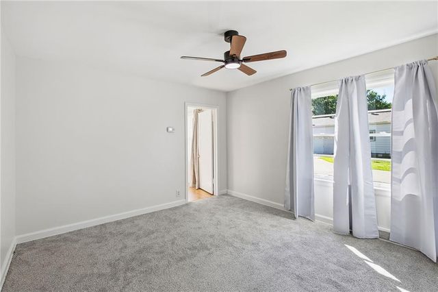 7844 Stover Lane, Kansas City, KS 66109