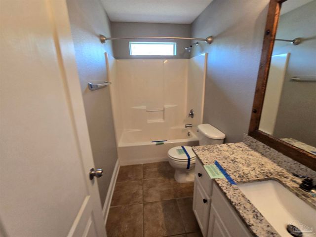 7303 Frankfort St, Navarre, FL 32566