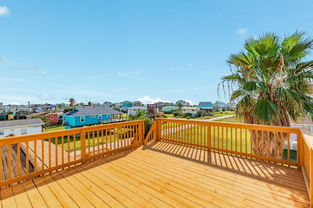 4120 Oleander Drive, Galveston, TX 77554