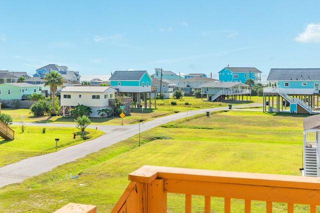 4120 Oleander Drive, Galveston, TX 77554