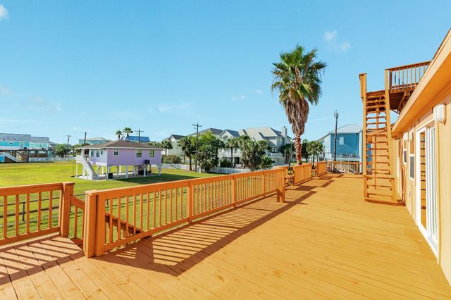 4120 Oleander Drive, Galveston, TX 77554