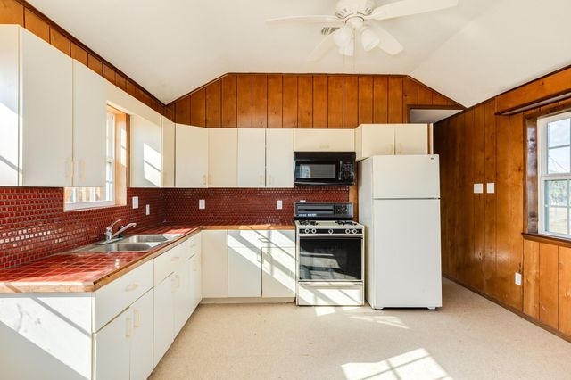 4120 Oleander Drive, Galveston, TX 77554