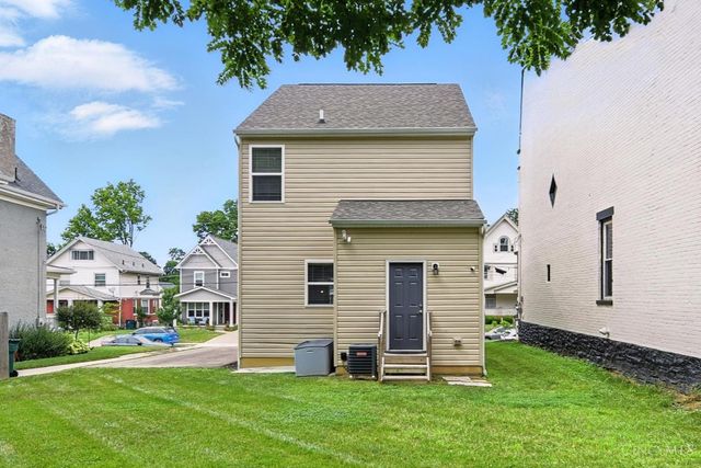 1545 Ruth Avenue, Cincinnati, OH 45207