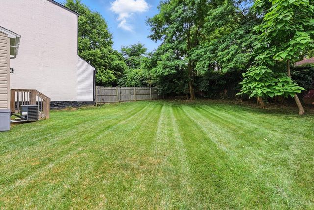 1545 Ruth Avenue, Cincinnati, OH 45207