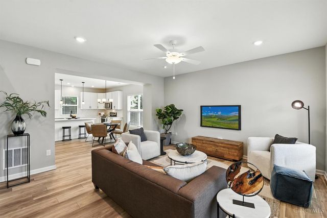 1545 Ruth Avenue, Cincinnati, OH 45207