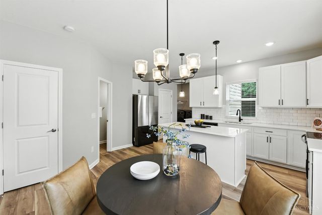 1545 Ruth Avenue, Cincinnati, OH 45207